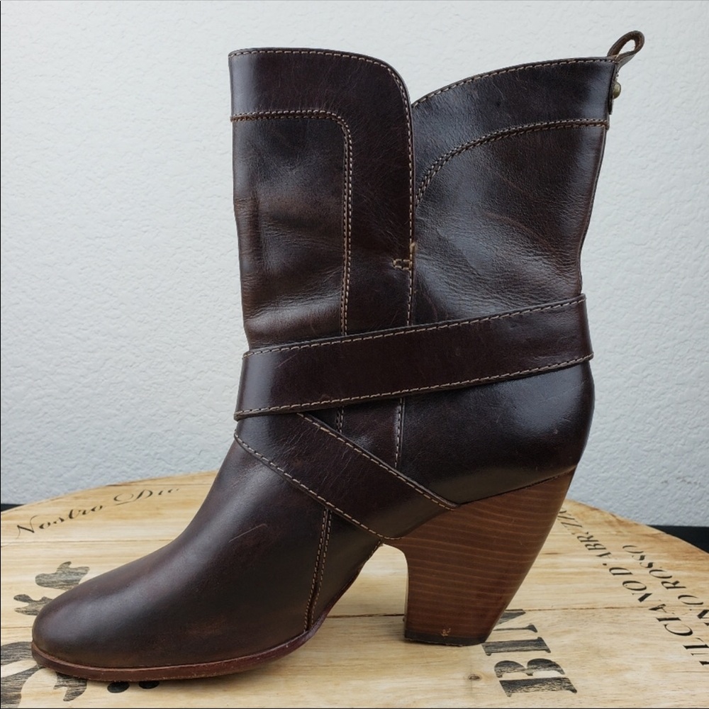 Booties size 10 - Picture 8 of 13